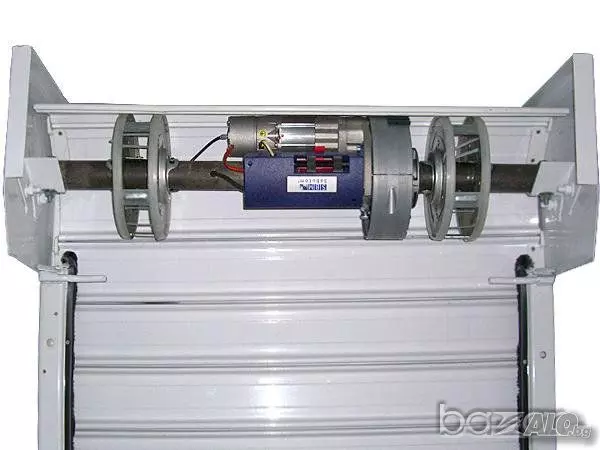 Motores puertas garaje Huelva